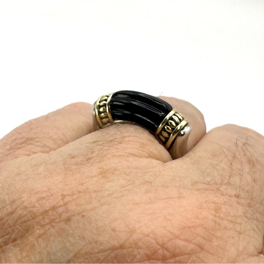 Lagos Caviar Fluted Black Onyx , Silver &18 Kt  Gold Ring Size 7 - Picture 9 of 10